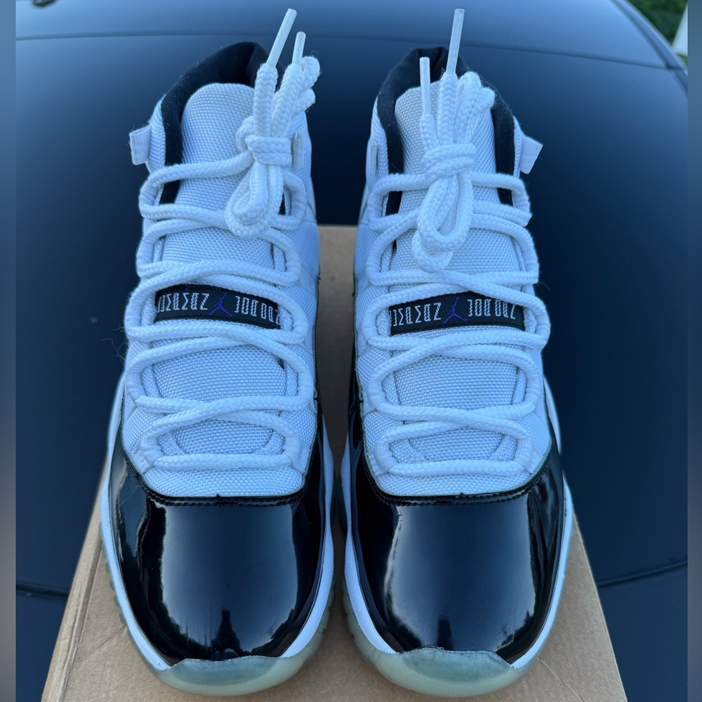Jordan 11 Retro: Concord